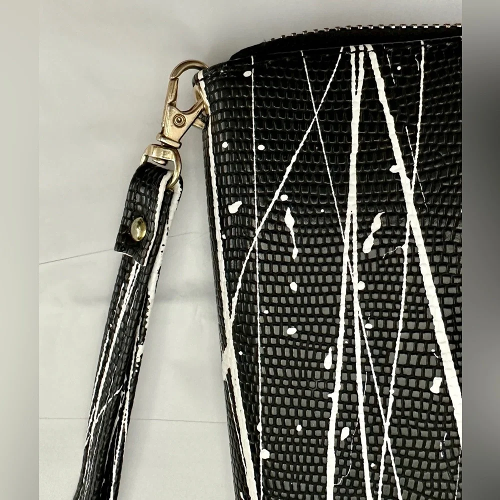 Zip Around Wallet Clutch Wristlet